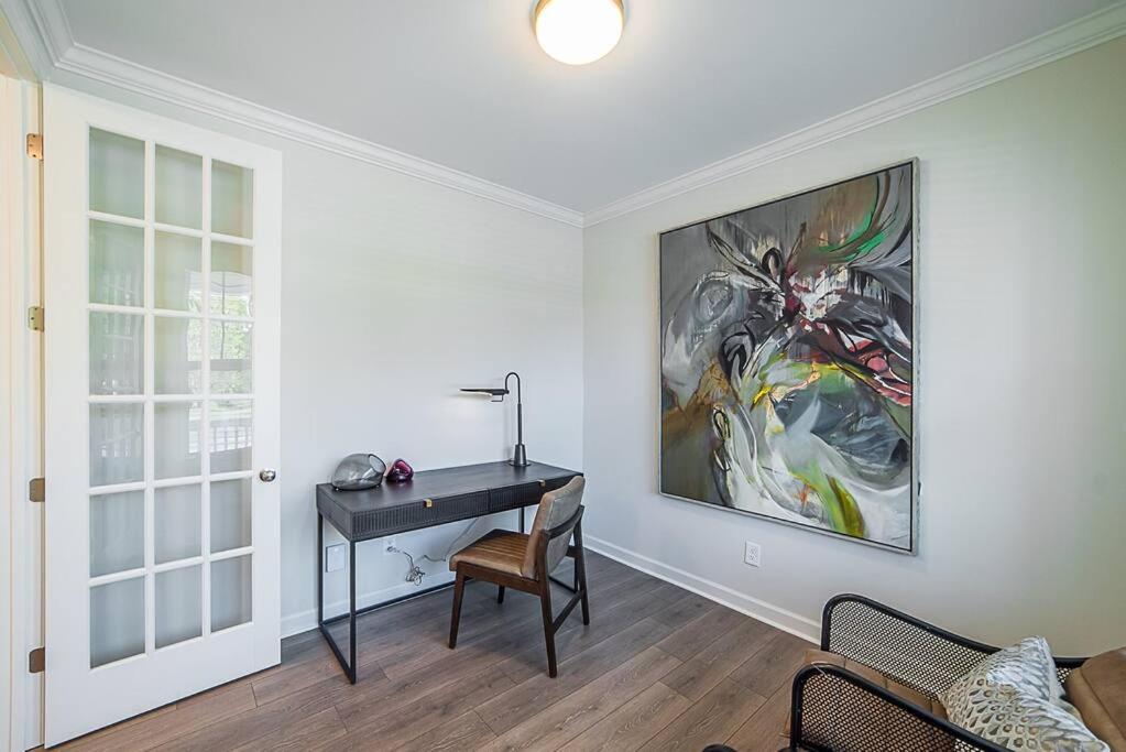 New! Lux. 4Br Home W/ Grill, Office & Huge Yard 夏洛特 外观 照片